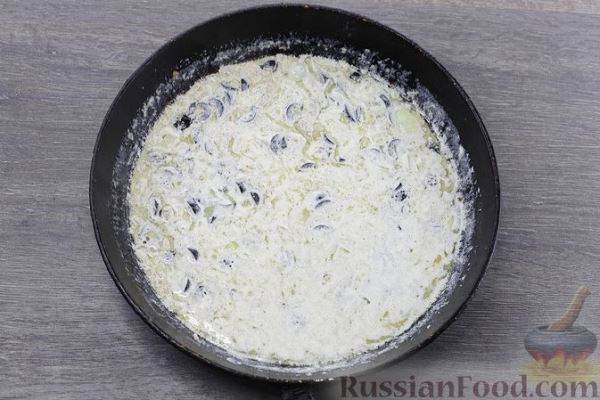 Макароны с тунцом и маслинами в сливочном соусе